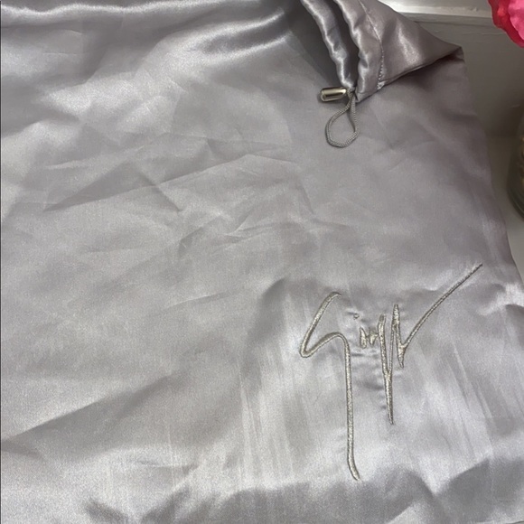 Black booties with gold heel. Giuseppe Zanotti - Picture 9 of 9